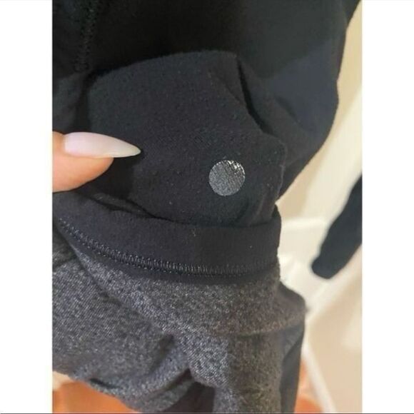 Lululemon Zip Up Attached Hood Sweater Size 6 - Picture 8 of 9